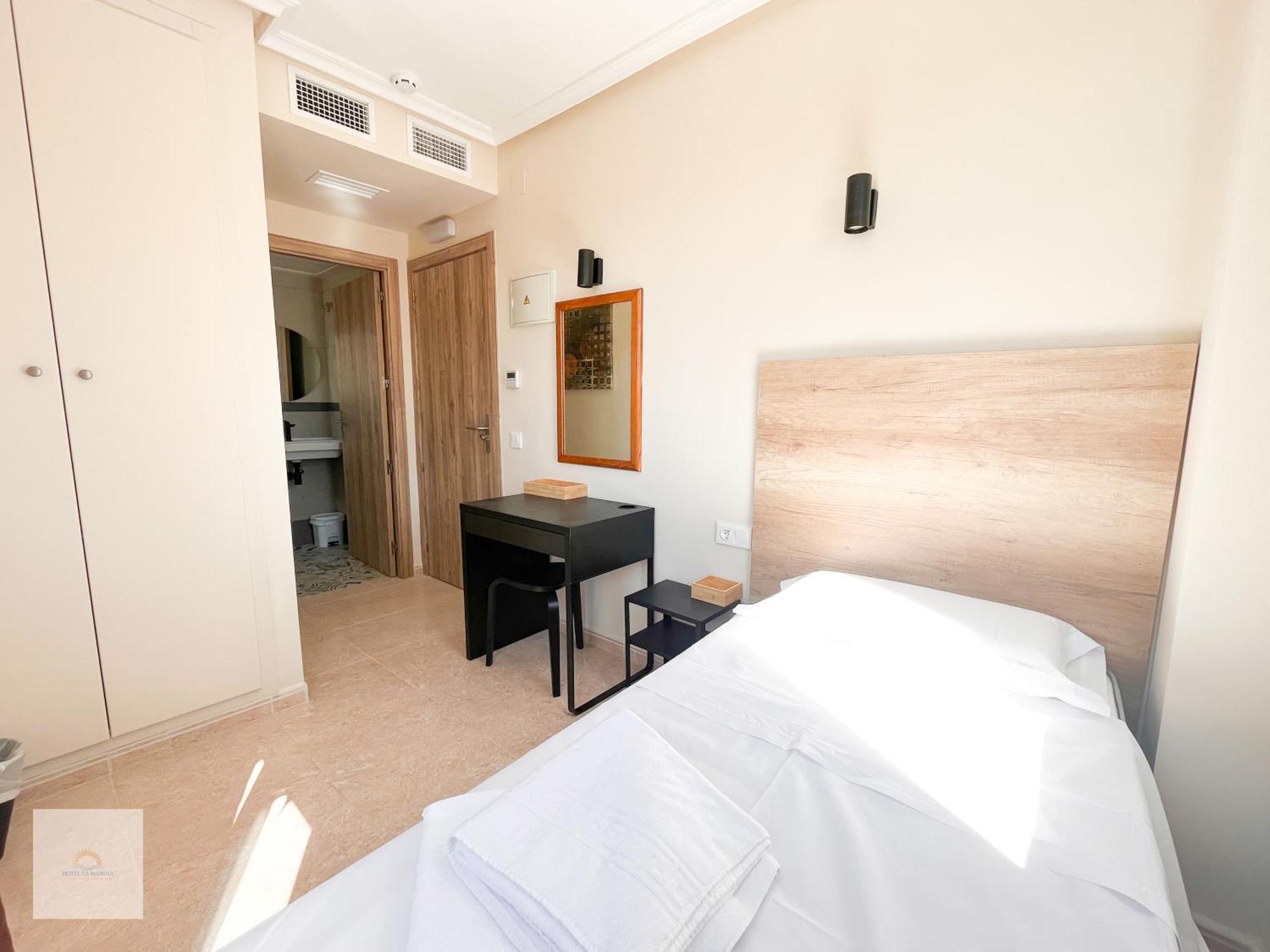 Hotel La Marina Elche Ngoại thất bức ảnh