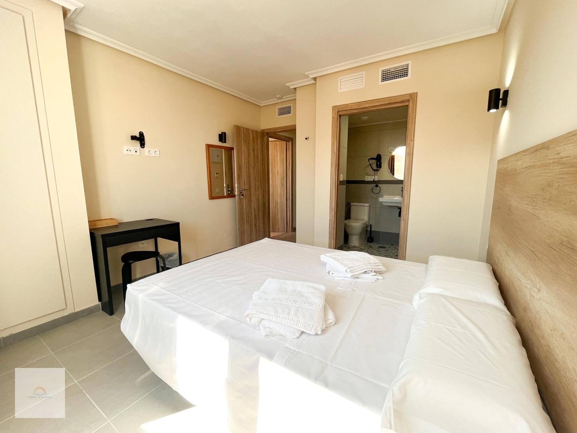 Hotel La Marina Elche Ngoại thất bức ảnh